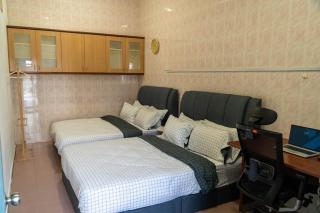 Casa Kubu 2 Mins On Foot to Jonker Walk 20 Pax - 5