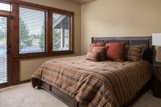 2 Caldera Cabin - 1