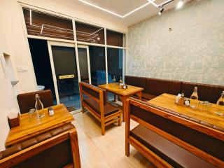 Frosty Woods Homestay - Shimla - 5