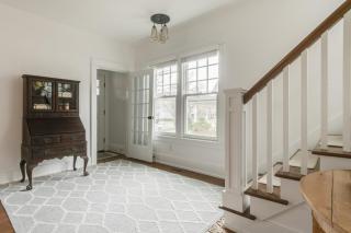 Downtown Retreat with Cottage & Private Yard - 8