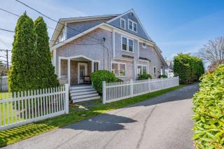 Historic Sea Captain's Home in Downtown Chatham - Chatham - 2