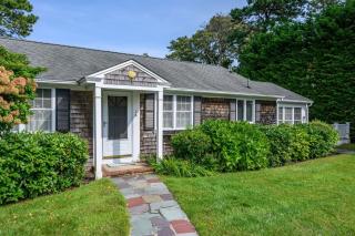 The Lobsta House: Your Cape Cod Hideaway - 5