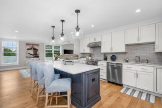 Perfect Rx: Luxury Condo in Downtown Harwich - 6
