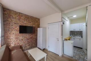 Angela Inn Boutique - 8