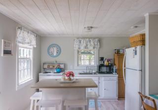 Cozy Cottage Retreat Just Steps to Beach - 2