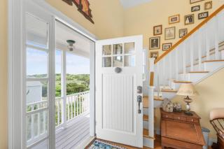 Spacious Oceanfront Home w/ Sun Bay Views - 3