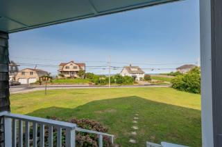 Family-Friendly Sagamore Beach Cottage Escape - Bourne - 9