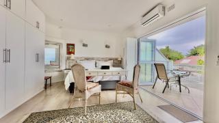 Somerset View Guest House - 9