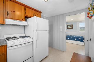 Cape Shore Oceanfront—Beach Creek Views - 4