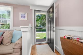 Cape Cod Getaway: Walk to East Sandwich Beach - 7