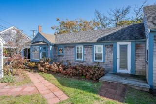 Cape Cod Magic at Starfish Cottage - 9