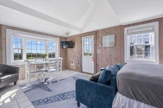 The Shell Cottage - Where Beach Dreams Begin - 0