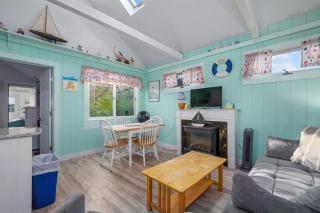 SeaGill Rest Nest - A Peaceful Ocean Hideaway - 3