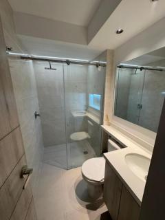 Apto Moderno Floridablanca Vista a la ciudad con Balcon - 7