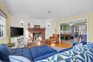 Spacious Eastham Retreat Near Beaches - 3