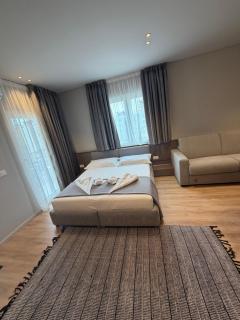 Central Apartment Blloku - 8