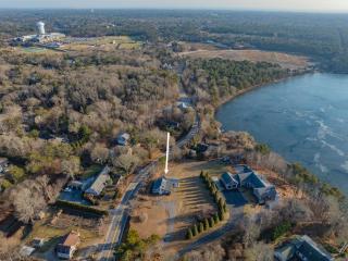 Dog-Friendly Pleasant Lake Cottage in Harwich - 9