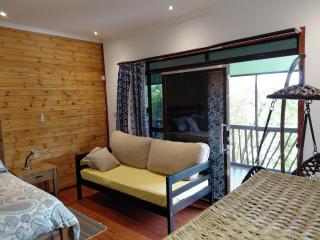 The Village Serenity Bnb - 2