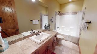 25 Filbert Lane - 1