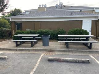 HomeTowne Studios by Red Roof Atlanta - Peachtree Corners - 4