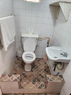 Cozy Flat Spur Rood - 1