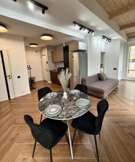 Modern Penthouse with Large Terrace & Stunning Sunset Views - 9
