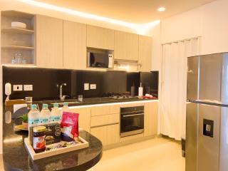 29th floor and Bay View-Pool - 6