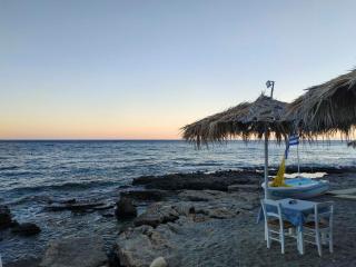 Blue Window Seaview Maisonette - 6