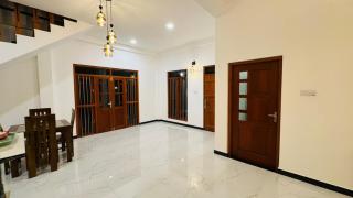 Naveen Tours and Akarui Villa - 4