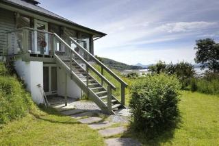 Tigh na Mara - Sleeps 4 with Sea Views & Parking - 4