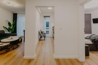 Lumea Noir - Designer Apartment in Timișoara - 4