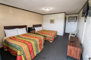 Capri Motel By OYO Elwood, Wathena - 2