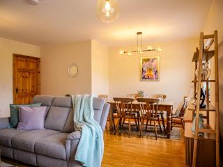 Central Dingle Stay - 2