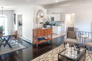 Stylish Hyannis Hideaway 5 min from Main St - 0