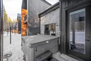 Golden Pines - 20min to Yellowstone, Hot Tub, Luxe Home - 7