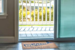 Steps to the Beach Pet Friendly Home - 9