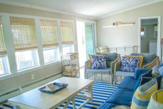 Steps to the Beach Pet Friendly Home - 5