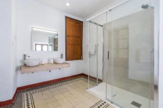 La Casa Real - 2