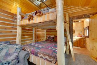 3-Cabin Base w/ Lake Access: Dogs Welcome! - 1
