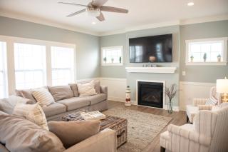 6 BR Home - Year Round Pool & Hot Tub, Fire Pit, Clubhouse & Marina - 5