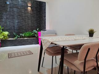 A&R Mks Homestay - 1