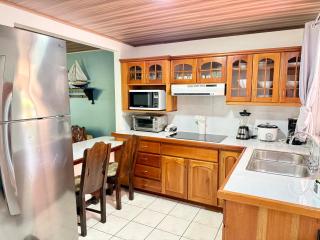 Tropical Bliss Pool Wi-Fi BBQ Near Quepos Manuel Antonio - 3