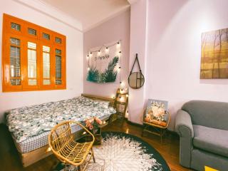 May - ORANGE with BALCONY - 7