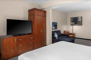 Courtyard Pittsburgh Greensburg - 1