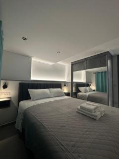Golden Ecco Suites - 6