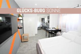 Glücks-Burg "Sonne" - 0