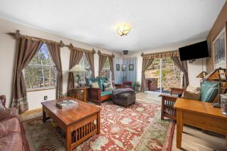 Family & Dog Welcoming Lodge with Hot Tub & Games - 9