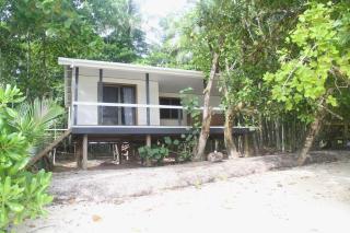 Evis Resort at Nggatirana Island - Halisi - 0