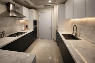Luxury Apartment-Bahria Town Lahore - 2