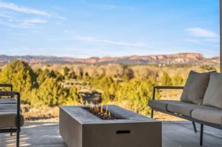 The Meadow at Natl Parks -Hot Tub- Sleeps 10-Family - 2